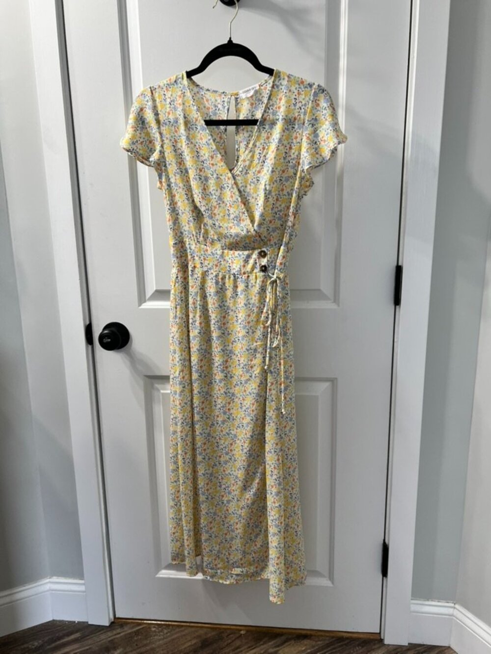 Sienna Sky Floral Midi Dress Small Faux Wrap Smocked Waist Cottagecore